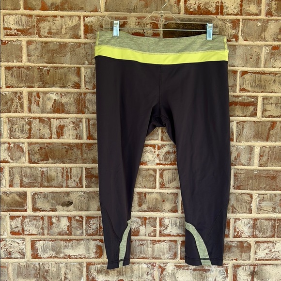 Lululemon Soul Cycle Rum Inspire II Gray Cropped Leggings - Picture 1 of 10